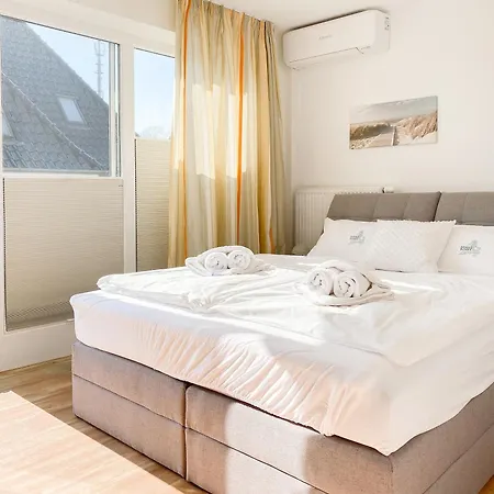 Penthouse Wolkenlos 公寓 *