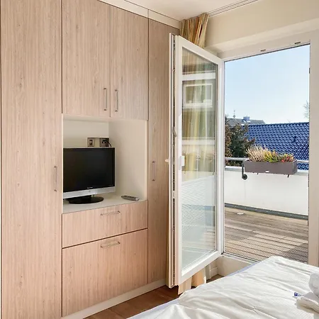 Penthouse Wolkenlos 公寓 *